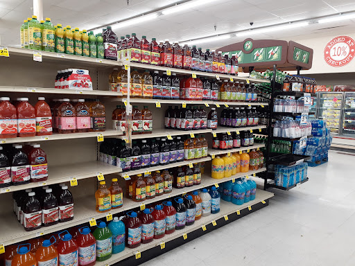 Supermarket «Price Less IGA», reviews and photos, 75 Genesis Square, Crossville, TN 38555, USA