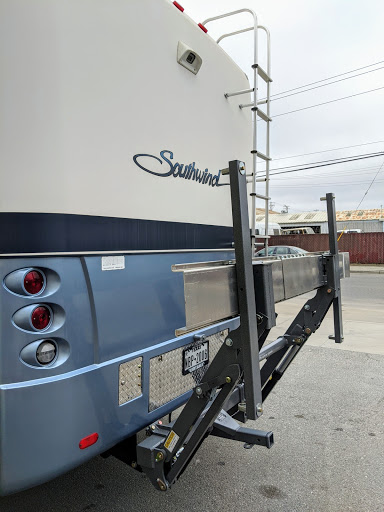 Gleasons Salinas RV Inc image