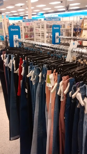 Clothing Store «Ross Dress for Less», reviews and photos, 3982 N Gloster St, Tupelo, MS 38804, USA