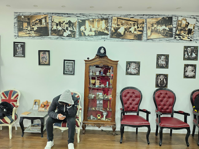 Avaliações doTó Pereira Cabeleireiro & Barbearia em Barcelos - Barbearia