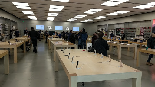 Computer Store «Apple Towson Town Center», reviews and photos, 825 Dulaney Valley Rd, Towson, MD 21204, USA