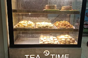 Tea Time - Ponnur image