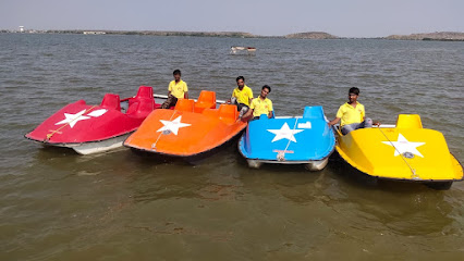 Lalpari Lake Boating Site