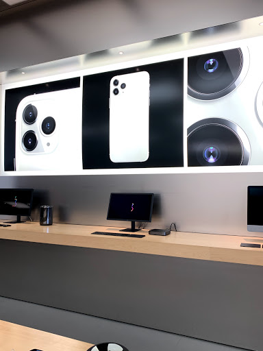 Computer Store «Apple Tacoma Mall», reviews and photos, 4502 S Steele St, Tacoma, WA 98409, USA