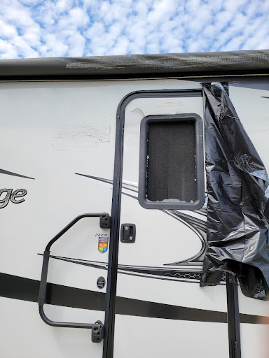 Auto Body Shop «Flatline Collision Ltd», reviews and photos, 11470 Hawke Rd # 19, Columbia Station, OH 44028, USA