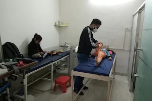 Deep Physiotherapy image
