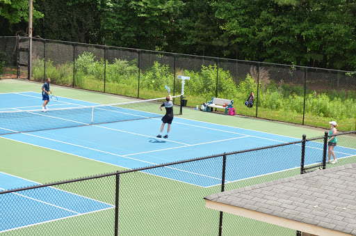 Glenlake Tennis Center