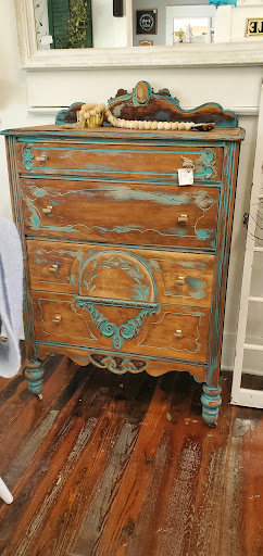 Used Furniture Store «Waterside Furnishings», reviews and photos, 357 Scotland St, Dunedin, FL 34698, USA