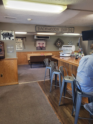 Barbecue Restaurant «Backwoods BBQ», reviews and photos, 5172 Hinkleville Rd, Paducah, KY 42001, USA