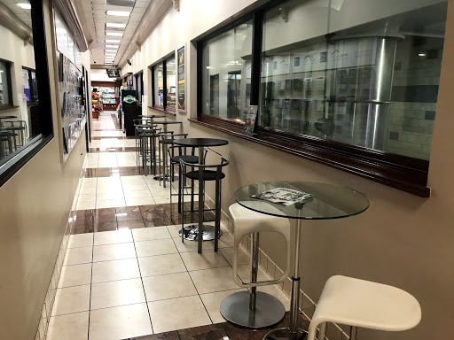 Car Wash «Laguna Niguel Car Wash», reviews and photos, 30081 Crown Valley Pkwy, Laguna Niguel, CA 92677, USA