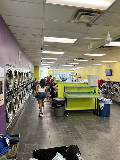 Laundromat «Xtreem Kleen Laundromat & Dry Cleaners», reviews and photos, 279 Main St, West Orange, NJ 07052, USA