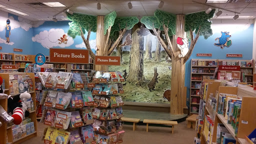 Book Store «Barnes & Noble», reviews and photos, 11802 Dale Mabry Hwy, Tampa, FL 33618, USA