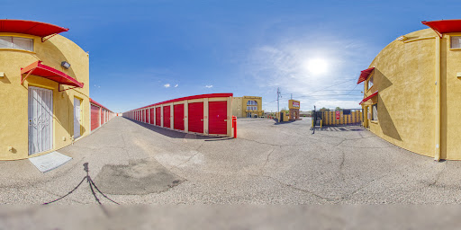 Self-Storage Facility «CubeSmart Self Storage», reviews and photos, 15821 N Dysart Rd, Surprise, AZ 85374, USA