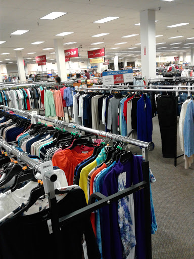 Clothing Store «Burlington Coat Factory», reviews and photos, 10202 E Washington St #700, Indianapolis, IN 46229, USA