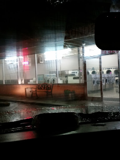 Laundromat «Coin Laundry», reviews and photos, 2164 US-101, Lincoln City, OR 97367, USA