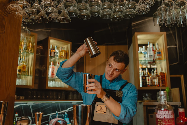 Opinii despre Hangout Specialty Coffee & Cocktail Bar în Благоевград - Ресторант