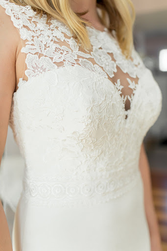 Bridal Shop «Here Comes The Dress», reviews and photos, 850 E 1050 N #101, Chesterton, IN 46304, USA