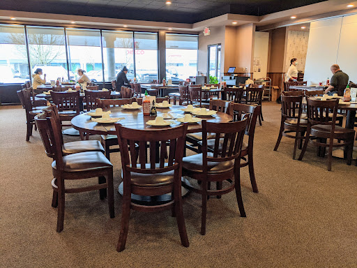 Shopping Mall «Canyon Place Shopping Center», reviews and photos, 3805 SW 117th Ave, Beaverton, OR 97005, USA