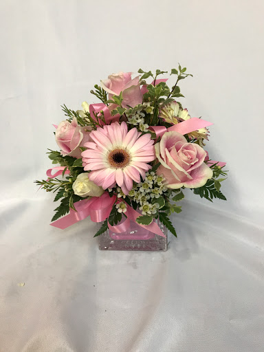 Florist «Crystals Flowers & Gifts», reviews and photos, 17314 Pacific Ave S, Spanaway, WA 98387, USA