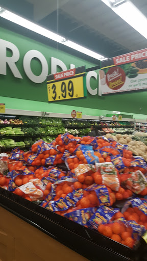 Grocery Store «Food 4 Less», reviews and photos, 1651 E 103rd St, Los Angeles, CA 90002, USA