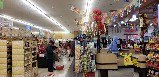 Shopping Mall «Vallejo Plaza Shopping Center», reviews and photos, 3325 Sonoma Blvd, Vallejo, CA 94590, USA