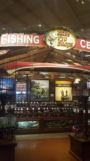 Sporting Goods Store «Bass Pro Shops», reviews and photos, 1356 Bass Pro Dr, Manteca, CA 95337, USA