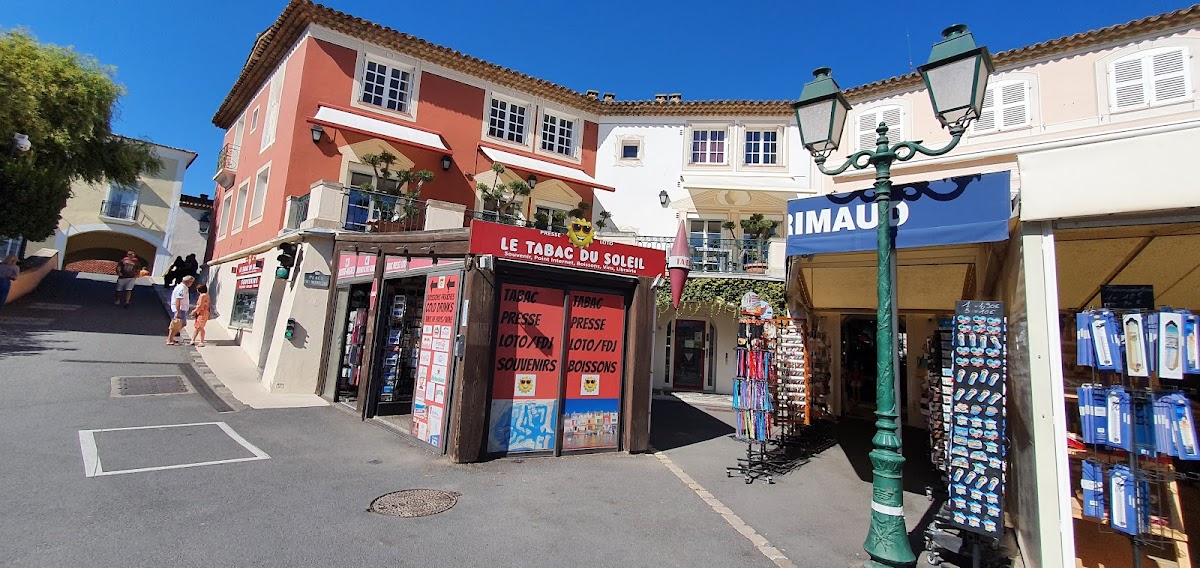 Tabac du soleil à port grimaud à Grimaud (Var 83)