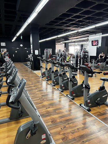 Centre de fitness Magic Form - Salle de Sport Sens Sens