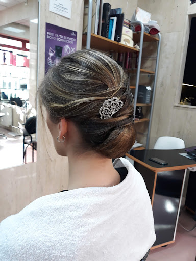 Peluquería Nuevo Estilo en Ávila‎, Ávila‎