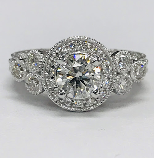 Jewelry Store «Tidewater Diamond», reviews and photos, 200 N Battlefield Blvd #3, Chesapeake, VA 23320, USA