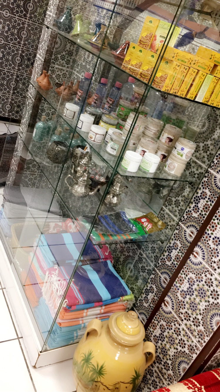 Photo n° 4 de l'avis de Smahane. fait le 10/12/2019 à 23:06