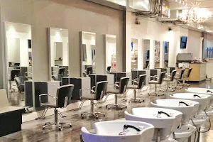 Osio Salon image