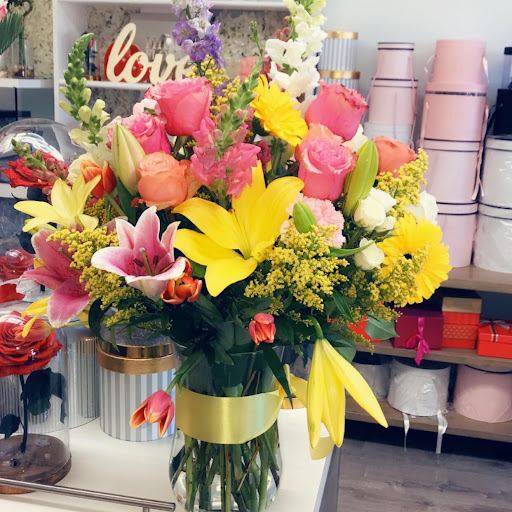 Florist «Hills Floral», reviews and photos, 1166 S Robert St, West St Paul, MN 55118, USA