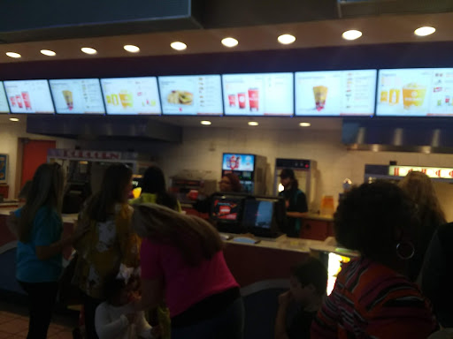 Movie Theater «Regal Cinemas Louisiana Boardwalk 14 & IMAX», reviews and photos, 2 River Colony Dr, Bossier City, LA 71111, USA