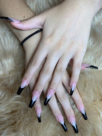 Avenue Nails & Spa