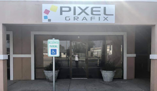 Pixel Grafix, LLC