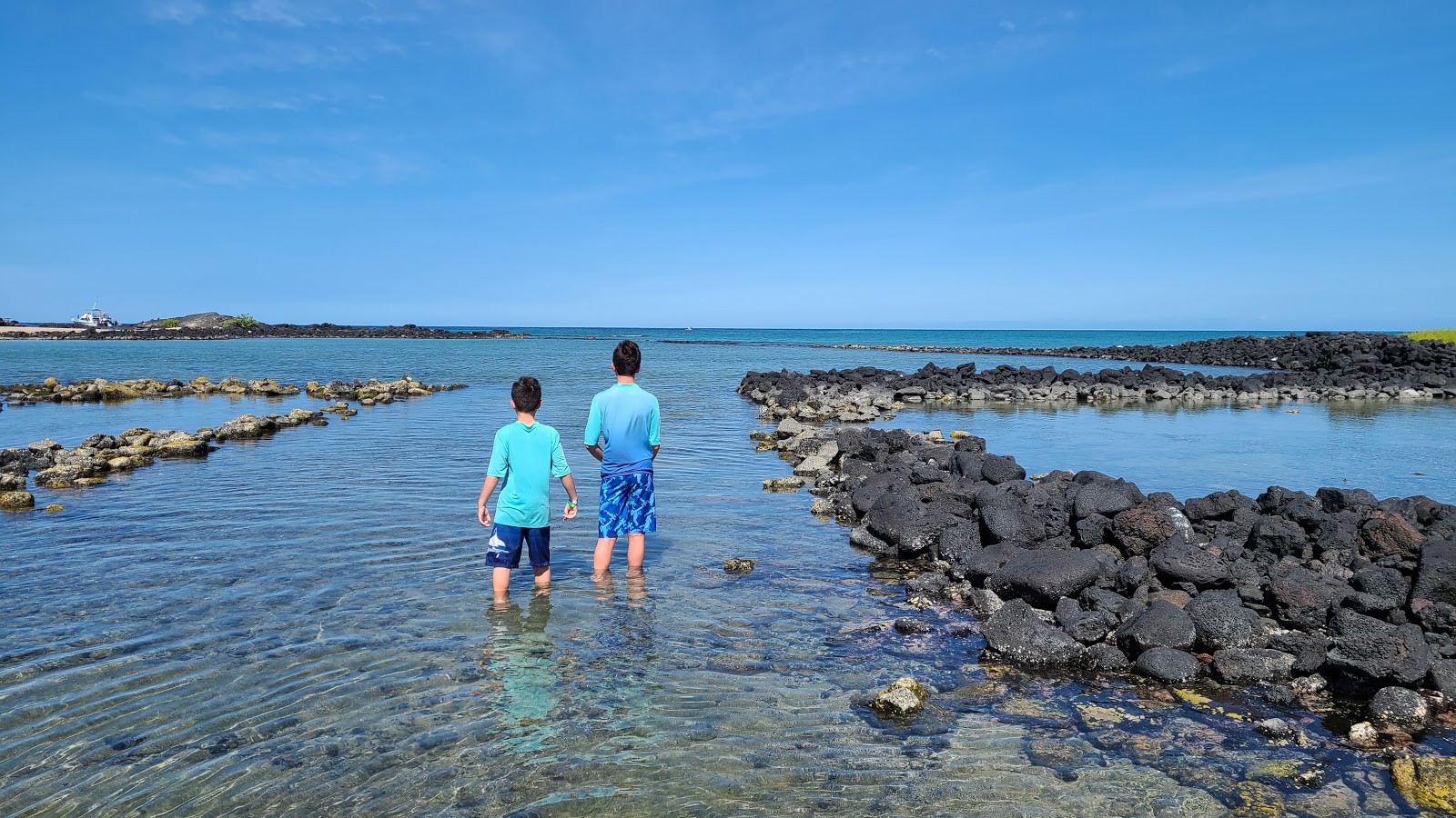 Alula beach photo #7