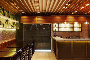 Oca Restô Bar image