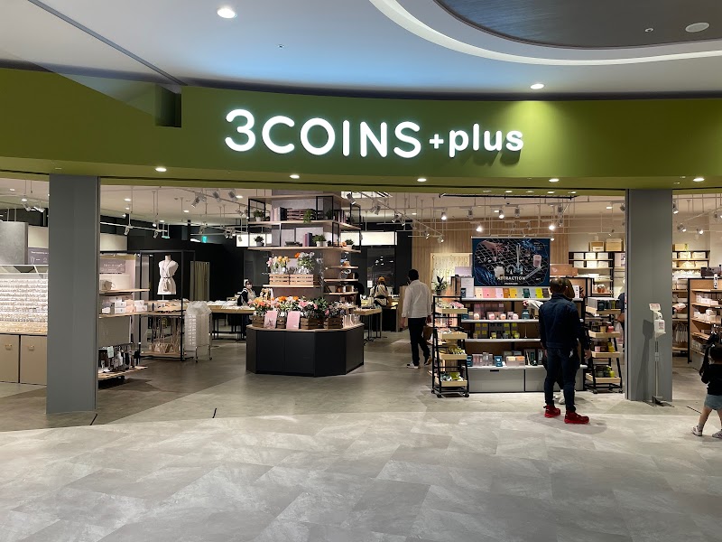 3COINS+plus イオンモール豊川店