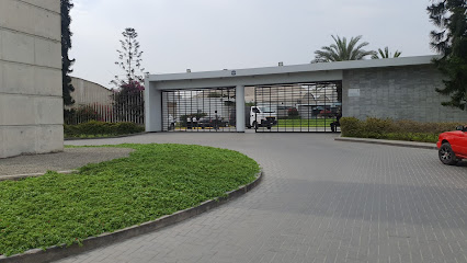 Centro Funerario Jardines de La Paz