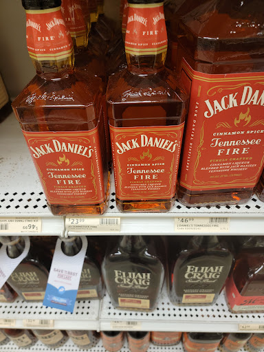 Liquor Store «Wine & Spirits», reviews and photos, 2719 Brodhead Rd # 9, Aliquippa, PA 15001, USA