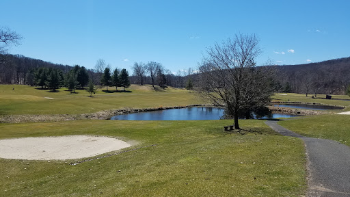 Golf Course «Portland Golf Course West», reviews and photos, 105 Gospel Ln, Portland, CT 06480, USA