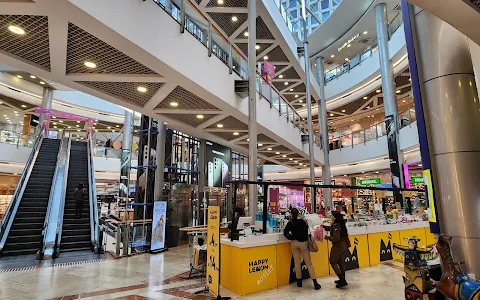 Azrieli Mall image