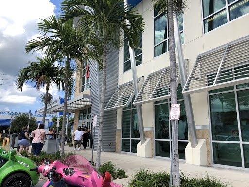 Drug Store «Walgreens», reviews and photos, 401 Poinsettia Ave, Clearwater Beach, FL 33767, USA