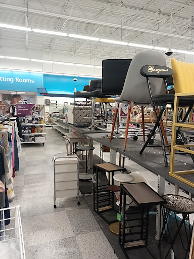 Clothing Store «Ross Dress for Less», reviews and photos, 249 Deane Dr, Rockford, IL 61107, USA