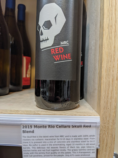 Liquor Store «Pinnacle Wine & Liquor», reviews and photos, 1720 Monroe Ave, Rochester, NY 14618, USA