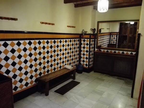 Aljibe San Miguel Baños Árabes