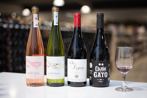 Liquor Store «Hokus Pokus Liquors», reviews and photos, 36519 Oak Plaza Ave Suite B, Prairieville, LA 70769, USA