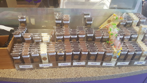 Candy Store «The Chocolate Bar», reviews and photos, 2521 University Blvd, Houston, TX 77005, USA