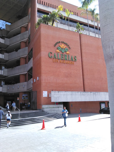 Galleries Los Naranjos